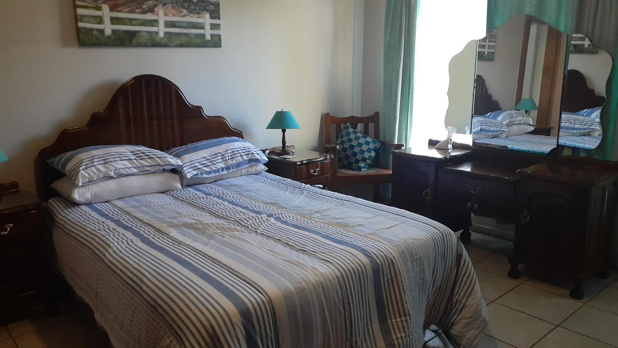 3 Lavenders Apartment